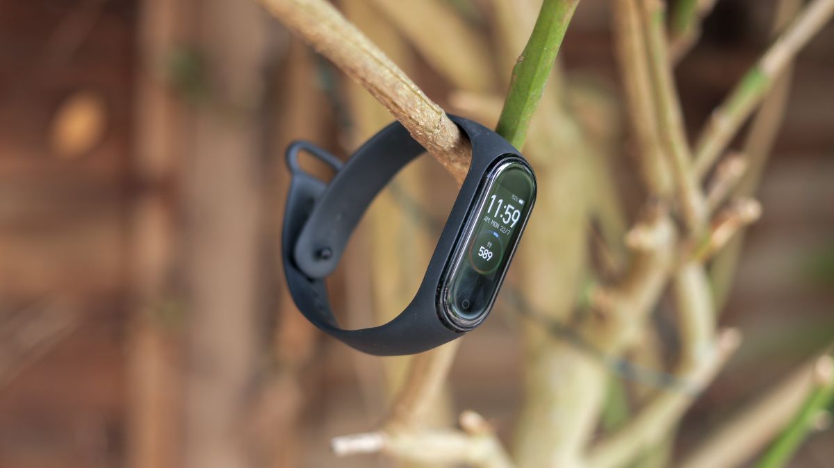 Realme is making a fitness tracker to compete with the Xiaomi Mi Band