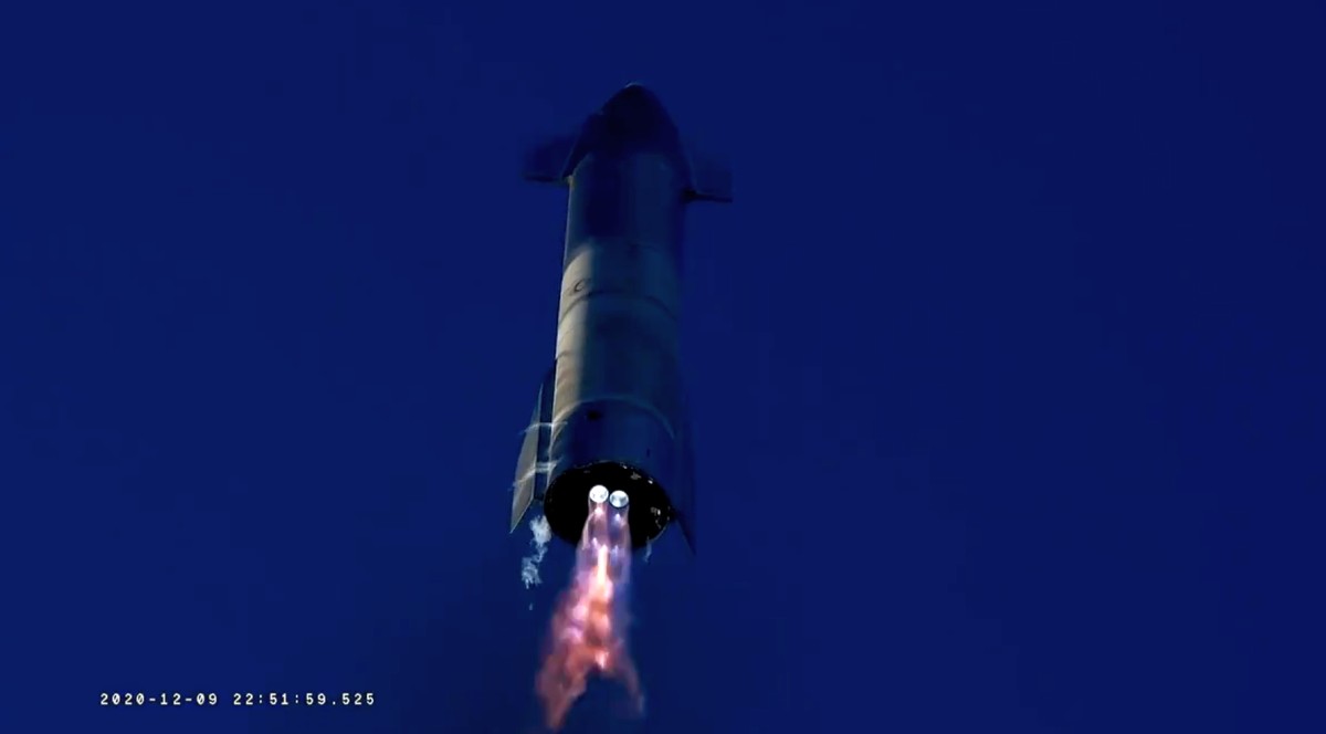 SpaceX posts a closer look at the Starship’s ‘landing flip’ maneuver