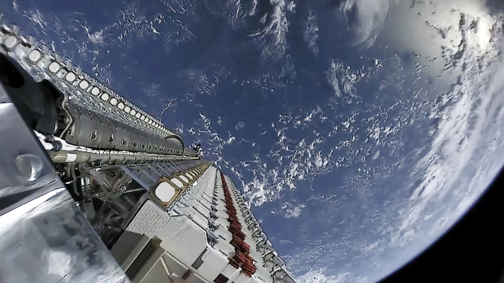 Google Cloud teams up with SpaceX’s Starlink for enterprise connectivity at network’s edge