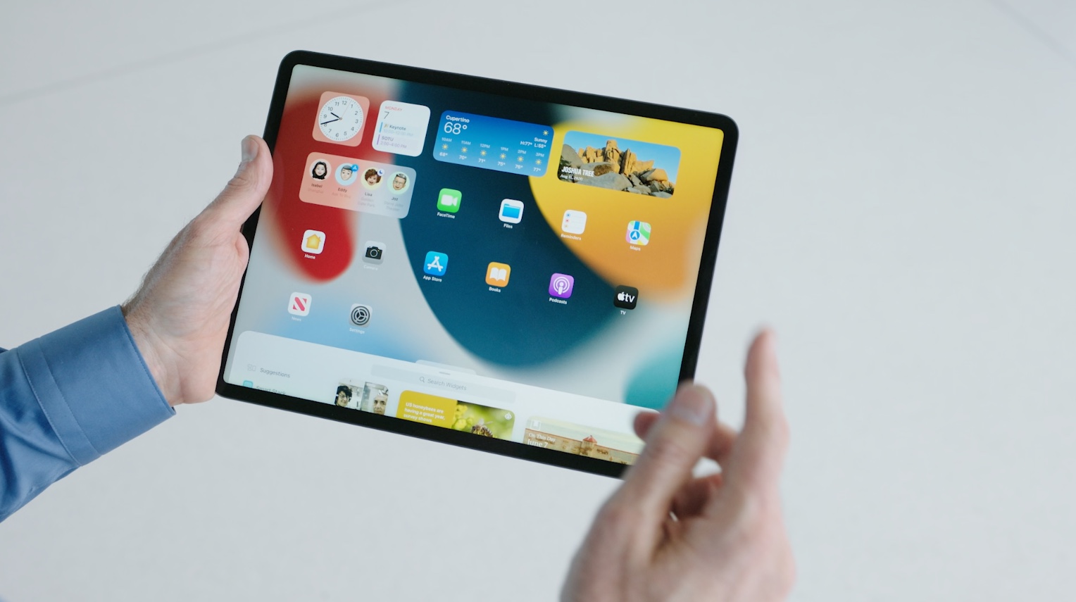 Apple’s iPadOS 15 breaks the app barrier