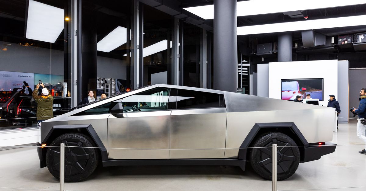 Tesla delivered the Cybertruck: here’s how to preorder one